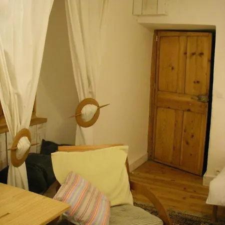 招待所 La Maison Bleue 3*